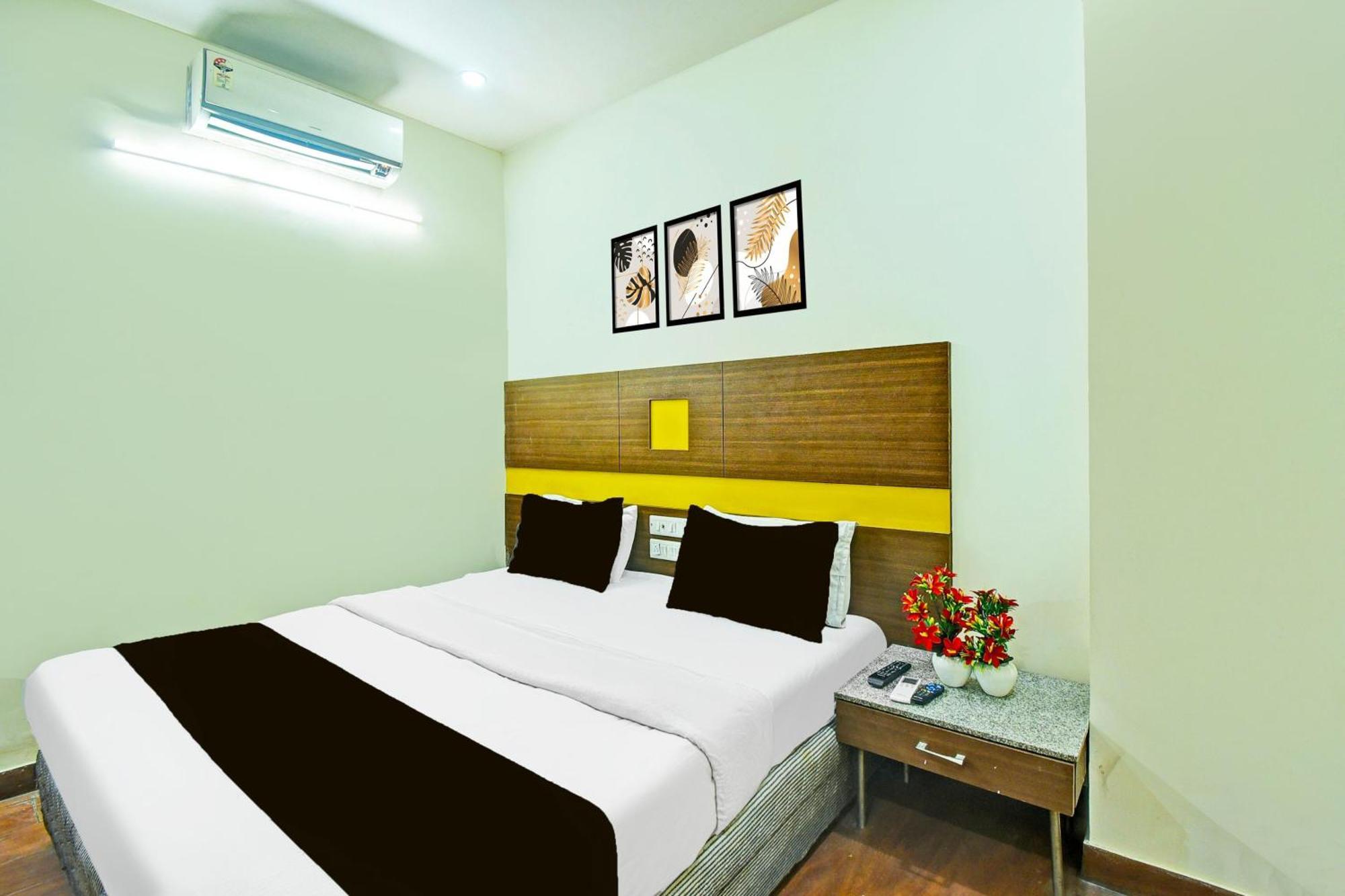 Super Townhouse Amrapali Circle Formerly Hotel Aqua ジャイプール エクステリア 写真