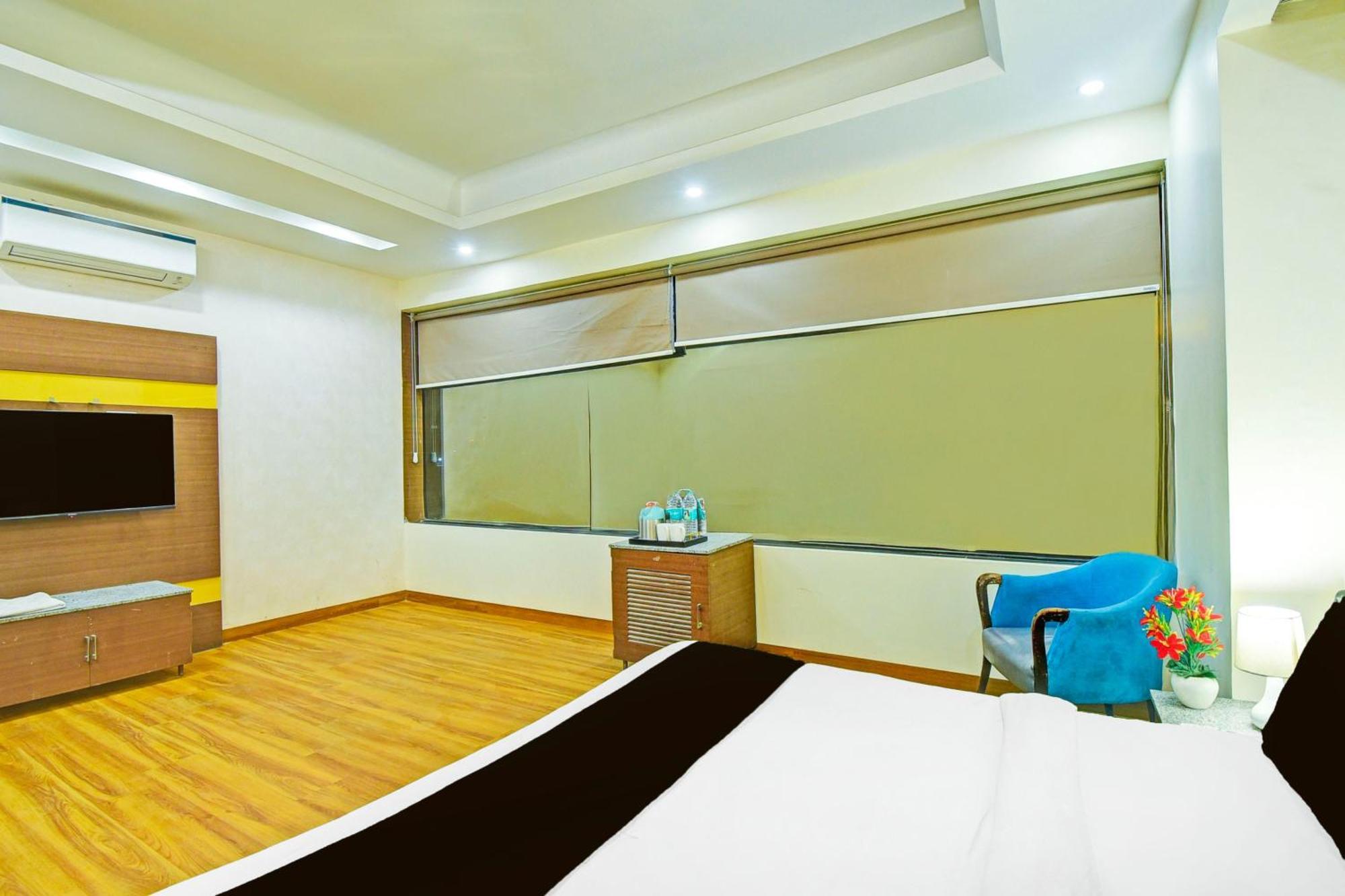 Super Townhouse Amrapali Circle Formerly Hotel Aqua ジャイプール エクステリア 写真