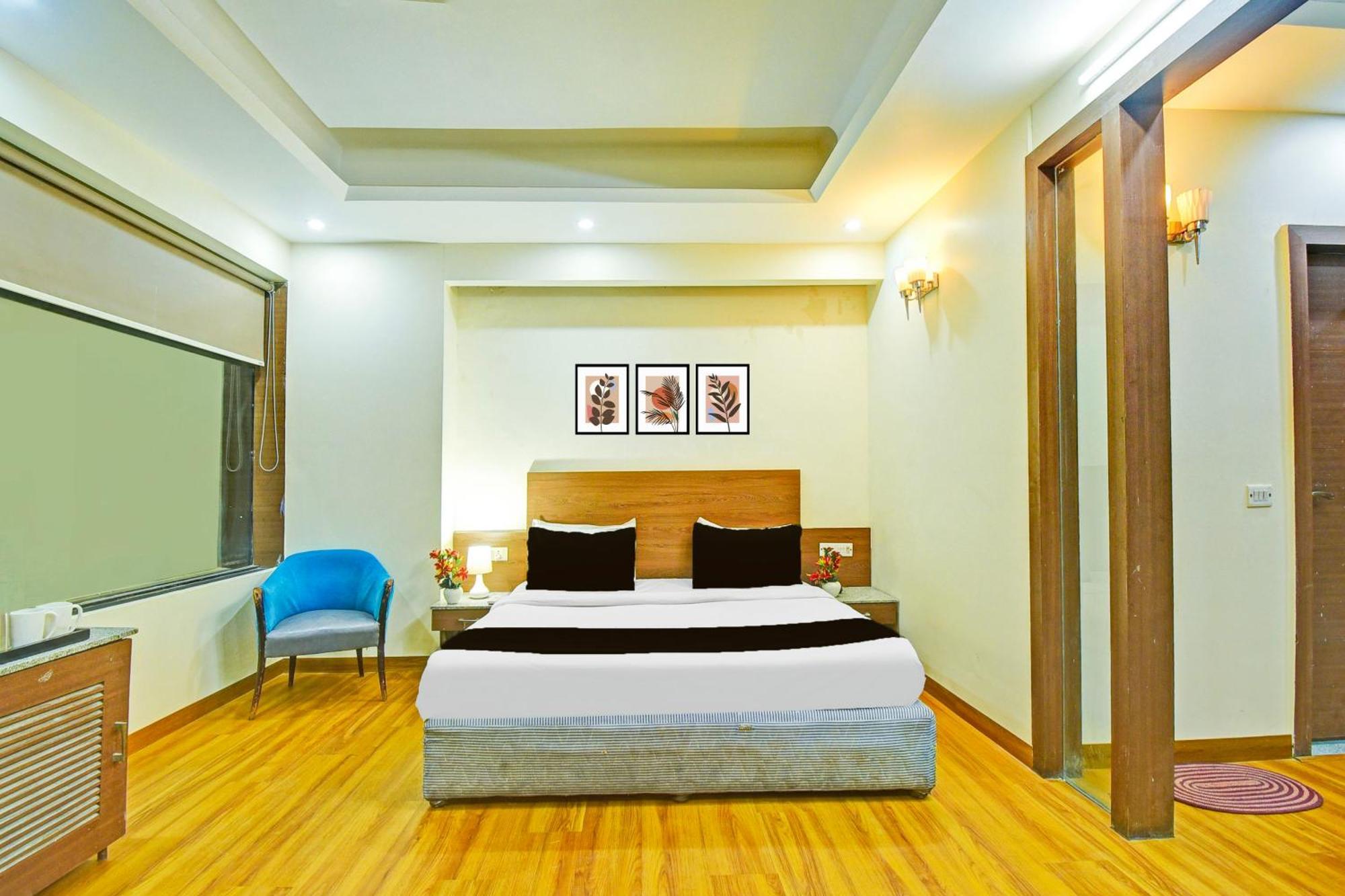 Super Townhouse Amrapali Circle Formerly Hotel Aqua ジャイプール エクステリア 写真