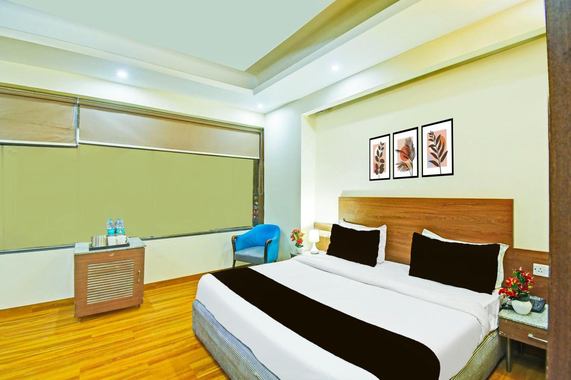 Super Townhouse Amrapali Circle Formerly Hotel Aqua ジャイプール エクステリア 写真
